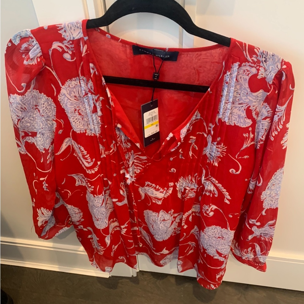 NWT Tommy Hilfiger Long sleeve Top